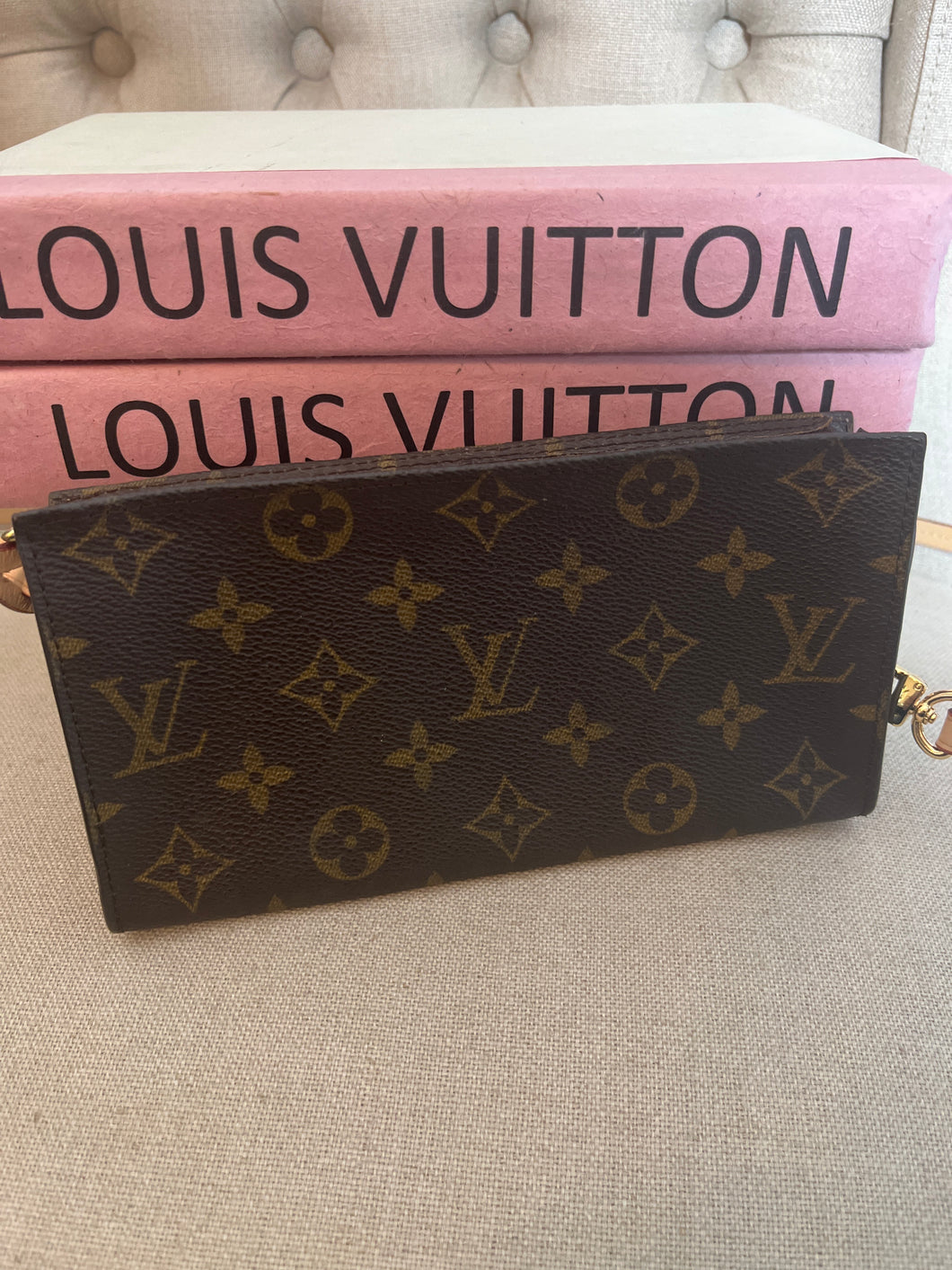 Preloved LV pouch with strap