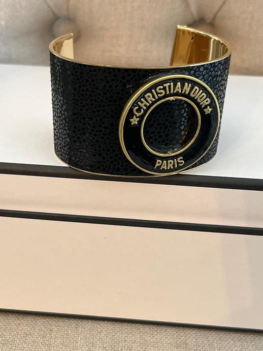 Bracelet 16