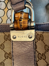 Load image into Gallery viewer, Pre-Loved Gucci Tote