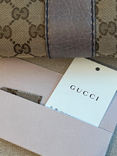 Load image into Gallery viewer, Pre-Loved Gucci Tote