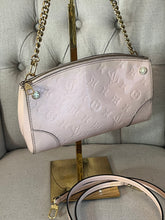 Load image into Gallery viewer, Pre-Loved LV Santa Monica Clutch Bag