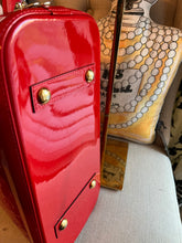 Load image into Gallery viewer, Pre-Loved LV Vernis  Alma MM