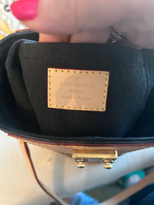 Pre-Loved LV Duffle Bag