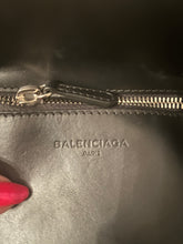 Load image into Gallery viewer, Pre-Loved Balenciaga Tote