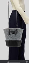 Load image into Gallery viewer, Pre-Loved Balenciaga Tote