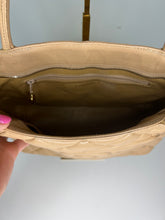 Load image into Gallery viewer, Preloved Chanel Medallion Caviar Tote