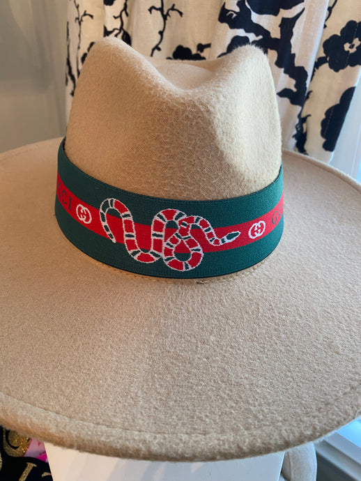 Red green snake  GG pattern Hatband