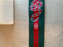 Load image into Gallery viewer, Red green snake  GG pattern Hatband