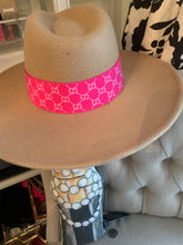 Load image into Gallery viewer, Pink and White GG Hat Band